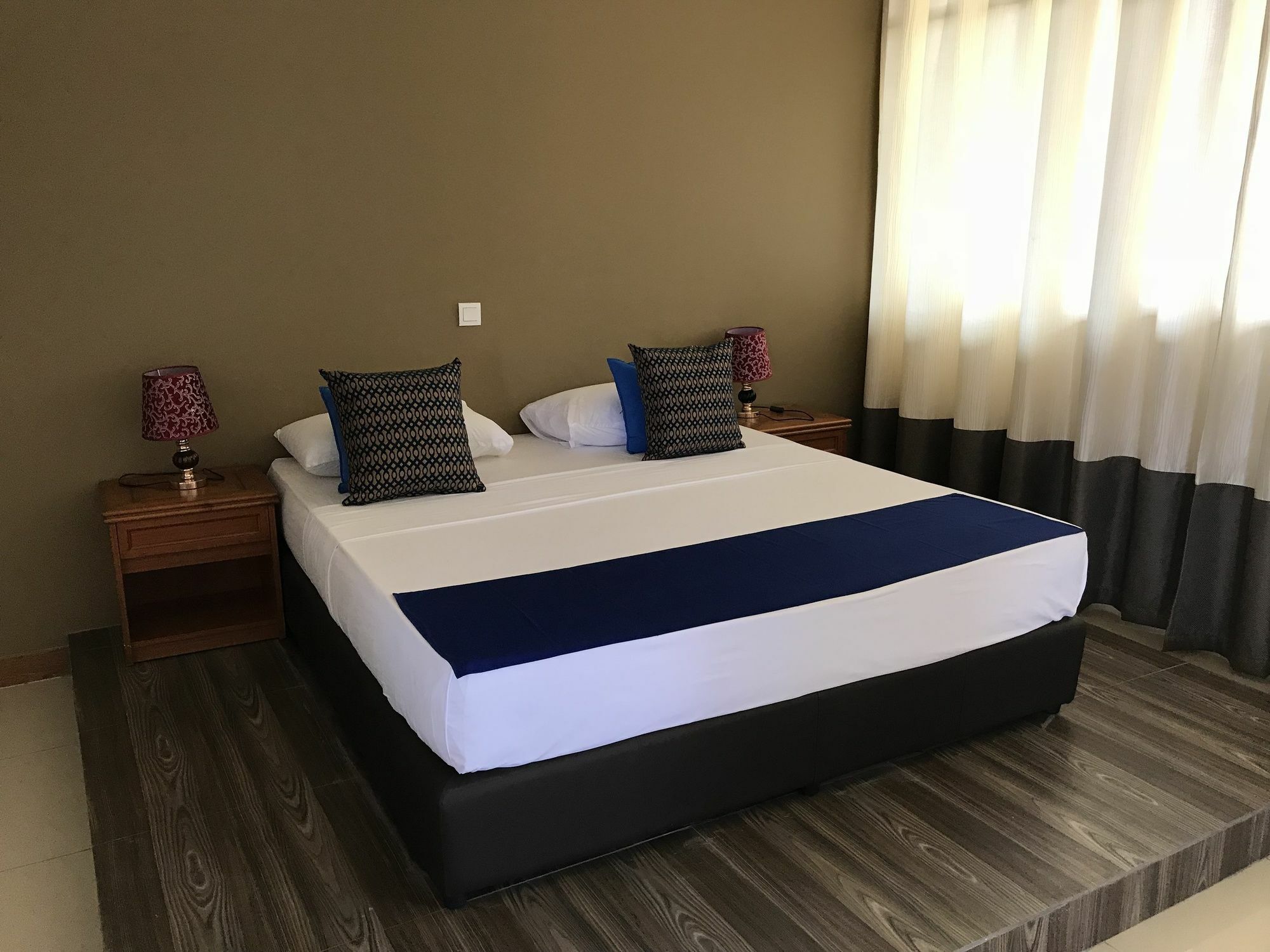 Waves By Tranquil Hotel Negombo Luaran gambar